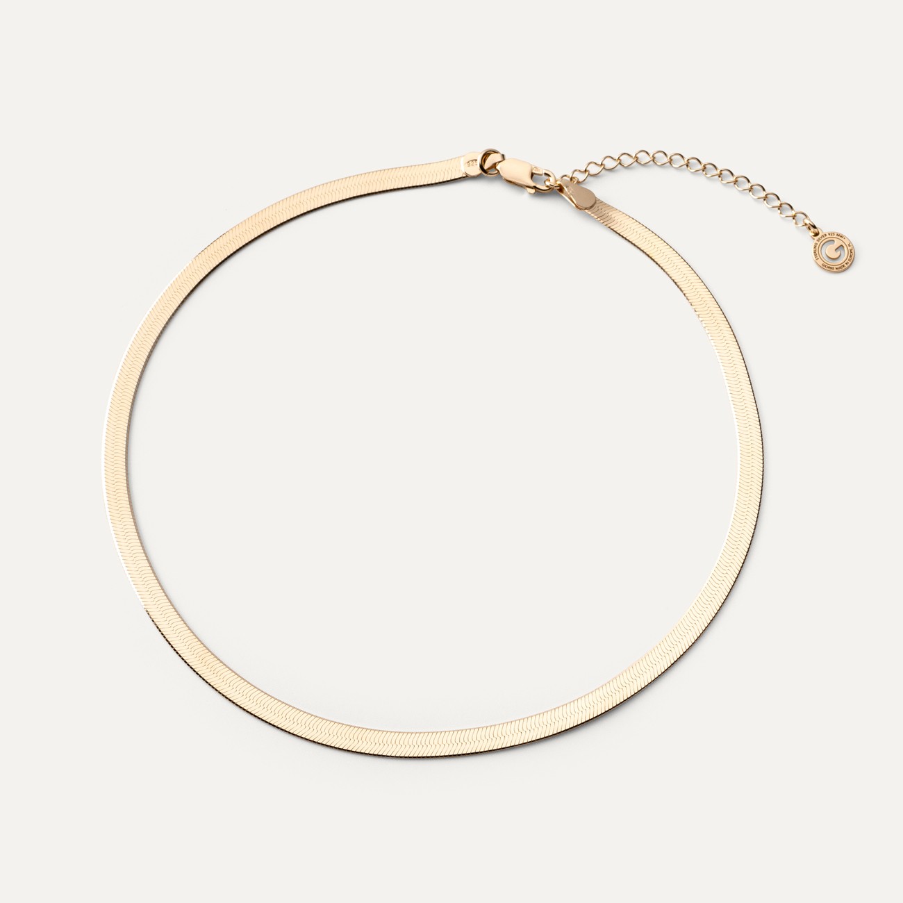 Srebrny choker - płaska taśma w złotym pokryciu