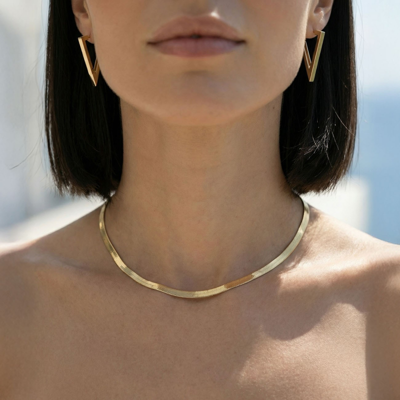 Srebrny choker - płaska taśma w pokryciu platyną                                    